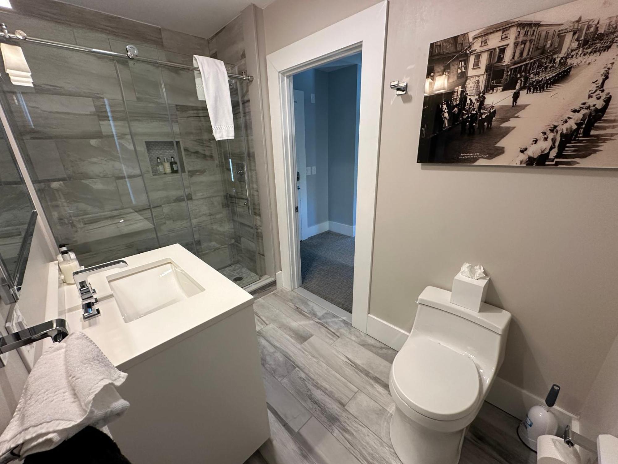 Entire Modern 7 Unit 7 Bath Boutique Inn Newport Zewnętrze zdjęcie